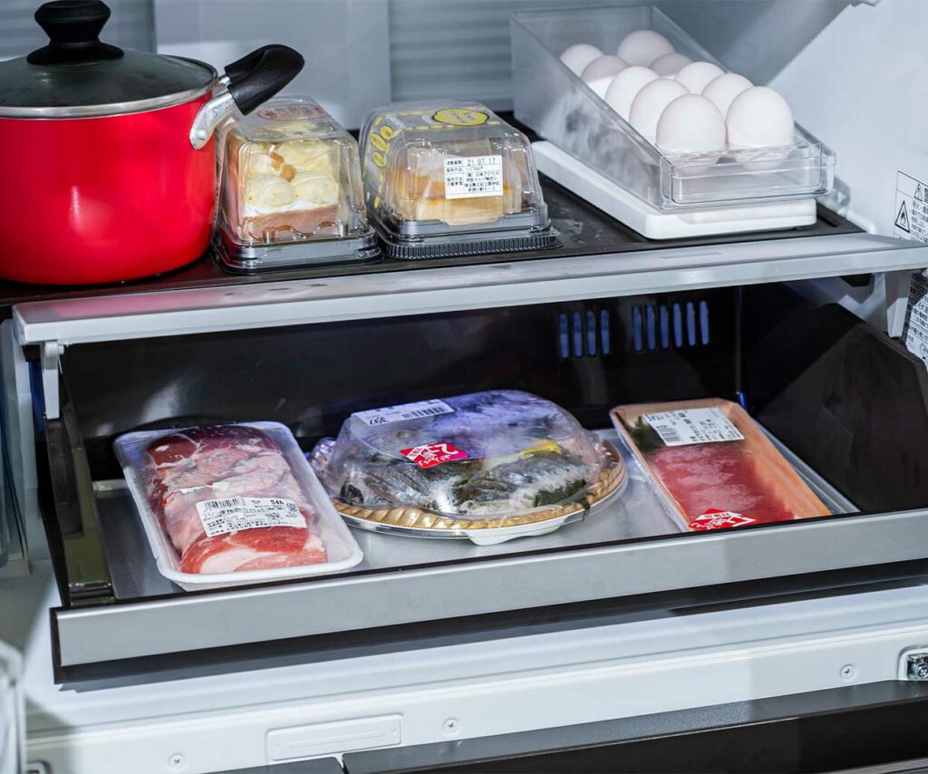 第3位：IoTで冷蔵庫の可能性を広げたパナソニック「NR-F607WPX」