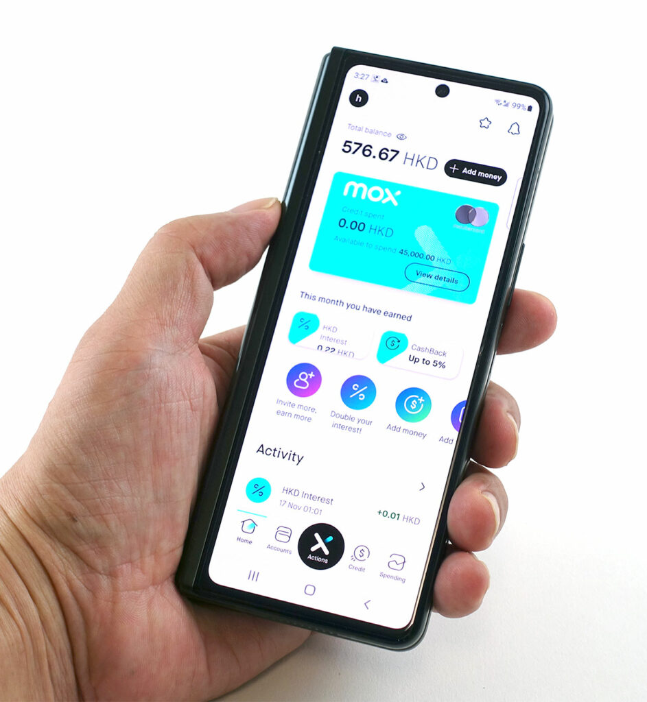 GALAXY スマホ12台 まとめて 2021年、iPhone 12を抑えて世界で一番人気のスマホを触ってみた