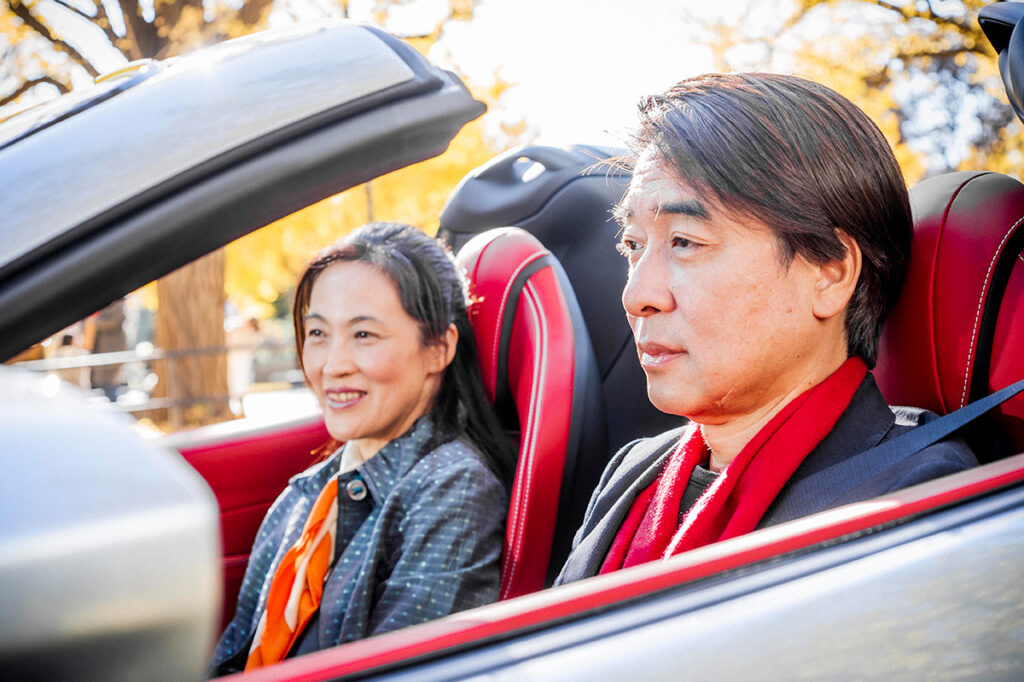 お客　車好き様 感情に訴える。50年先になっても、買ってよかったと思えるクルマ